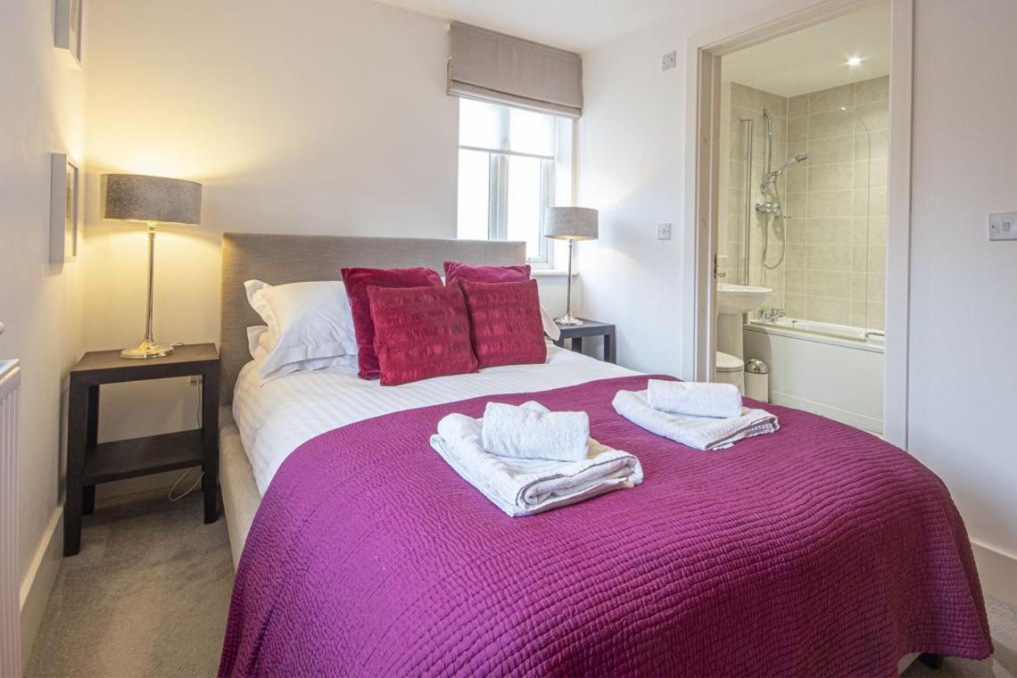 Howells Mere 88, Tranquility P Somerford Keynes Εξωτερικό φωτογραφία